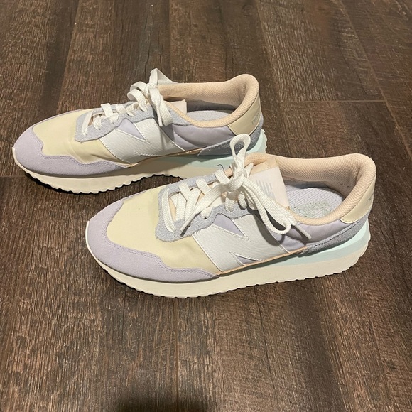 New Balance 237, Multicolor 8.5 US - Picture 1 of 5